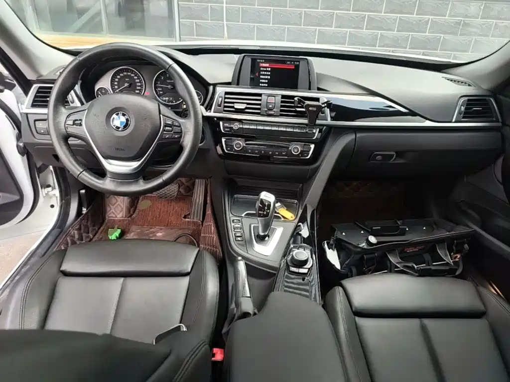 BMW 3 Series GT — миниатюра 10