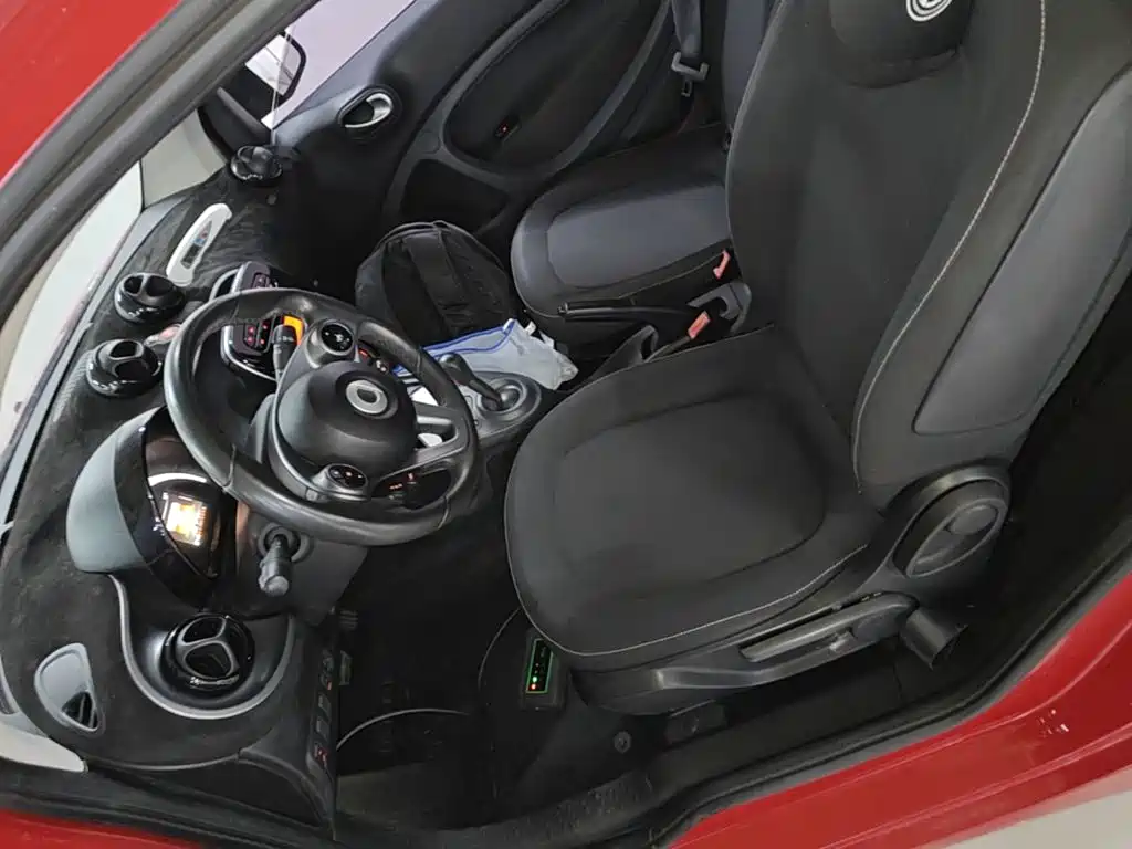smart Smart Fortwo — миниатюра 15
