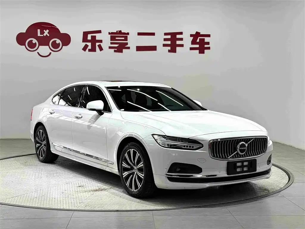 Volvo S90 — миниатюра 7