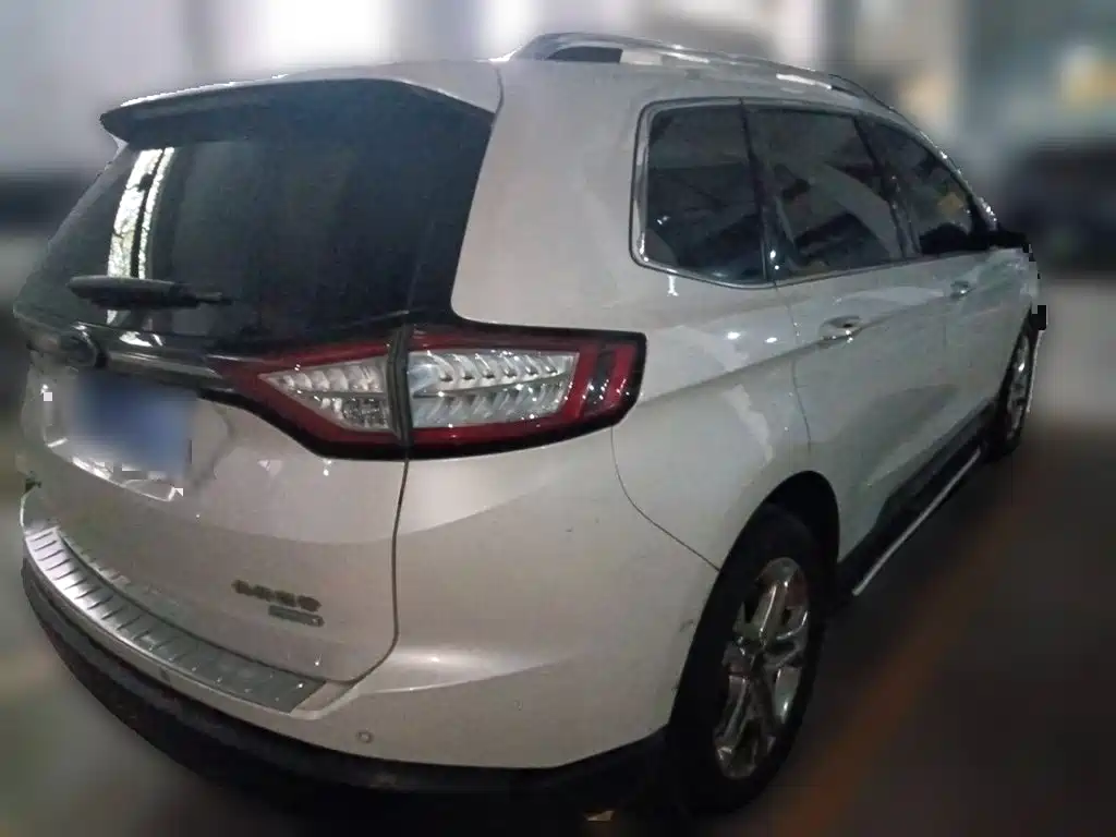 Ford Edge — миниатюра 4