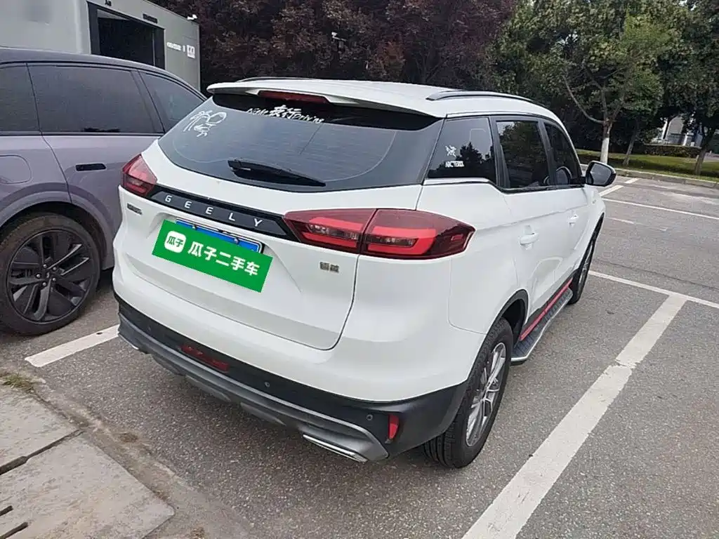 Geely Boyue — миниатюра 7