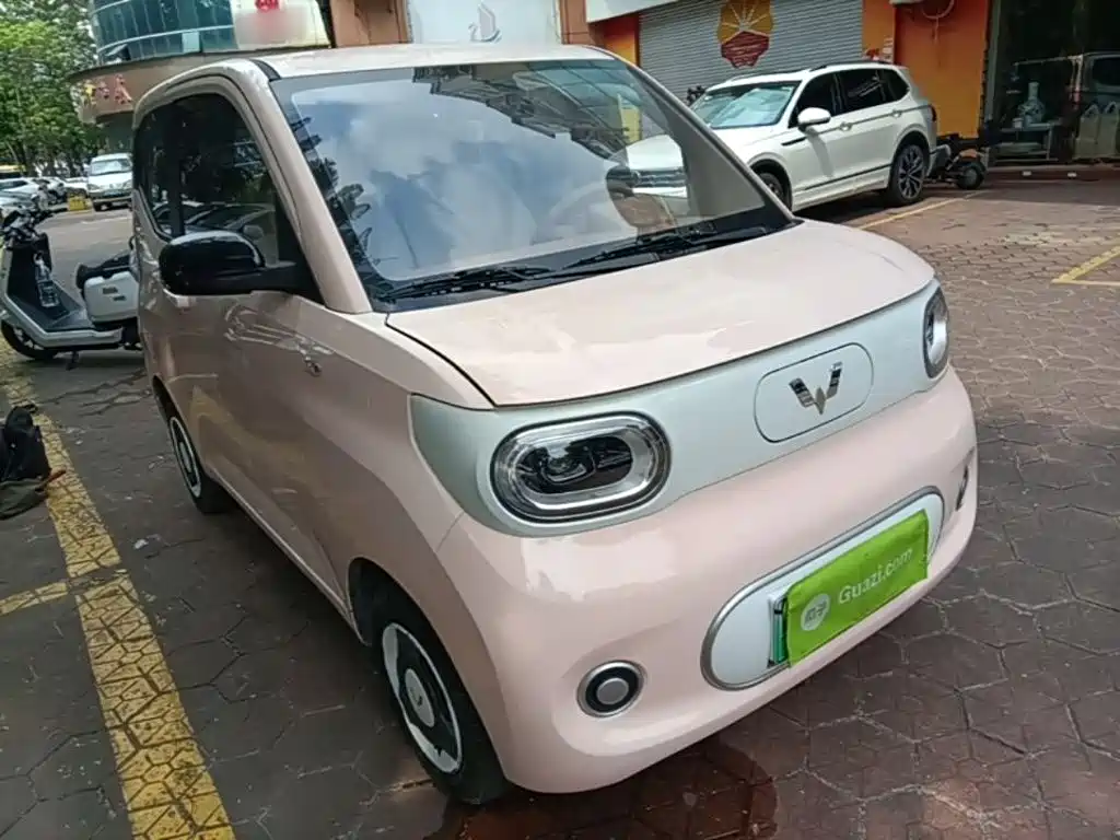 Wuling MINIEV — миниатюра 4