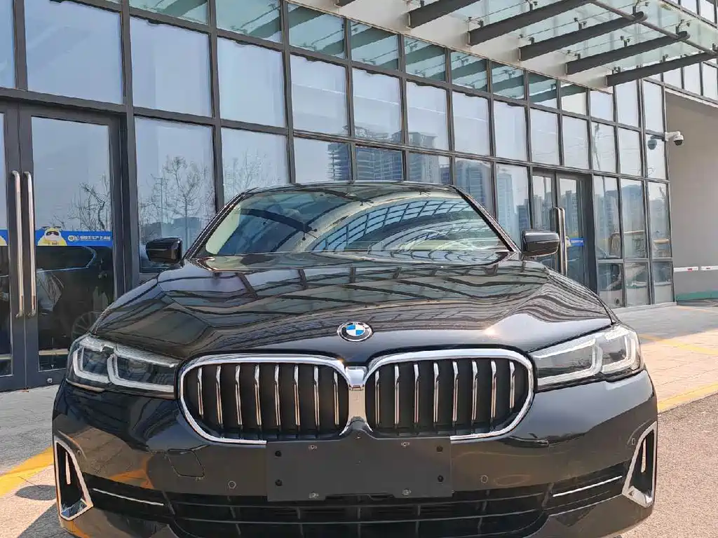 BMW 5 Series 5 2022 525Li Luxury