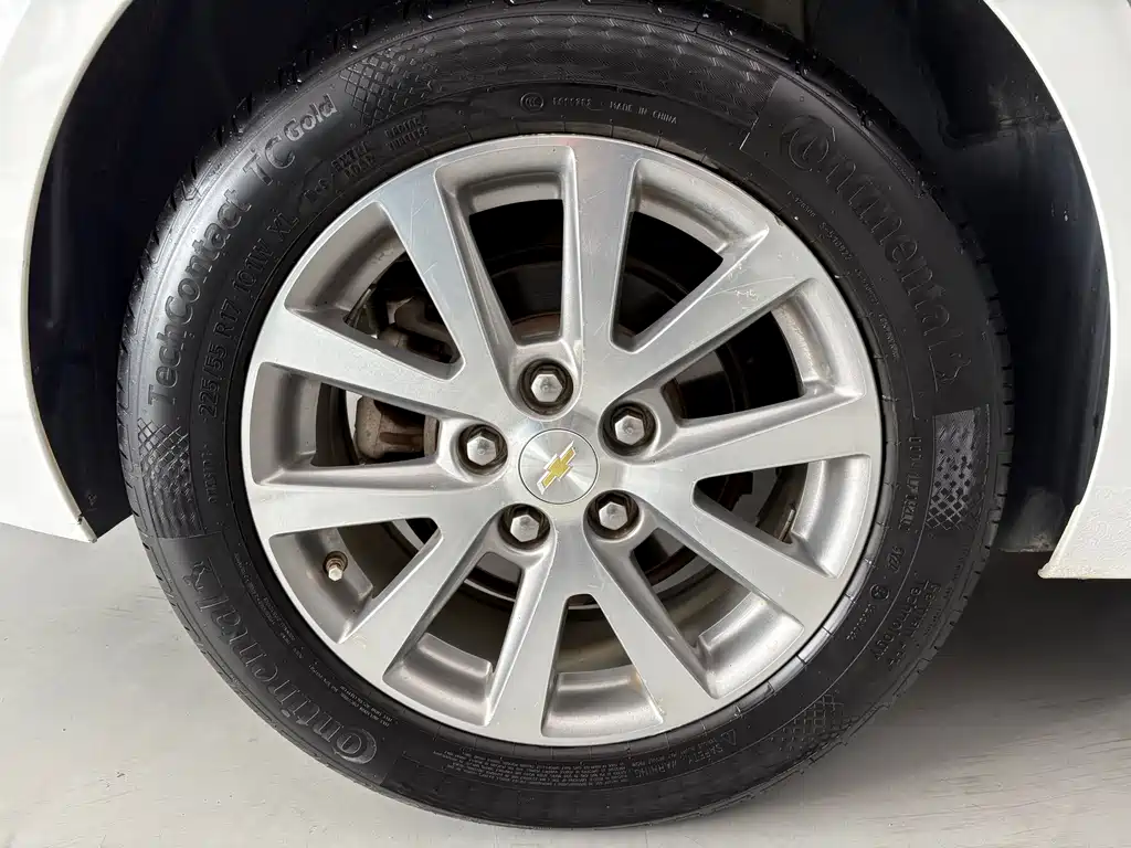 Chevrolet Malibu — миниатюра 15