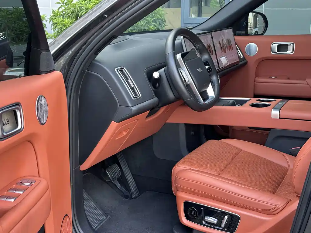 Li Auto Li L8 — миниатюра 11