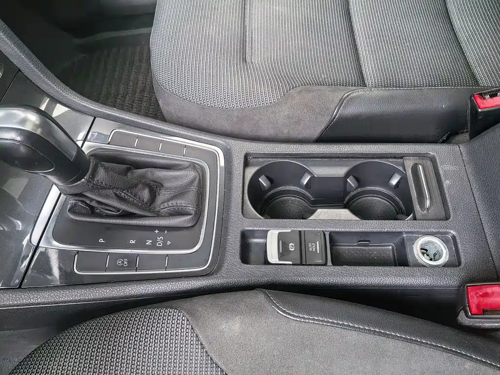 Volkswagen Golf — миниатюра 5