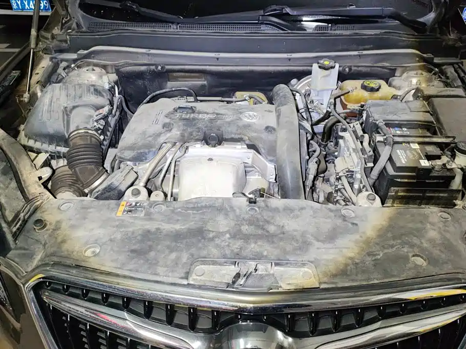 Buick Envision Plus — миниатюра 10