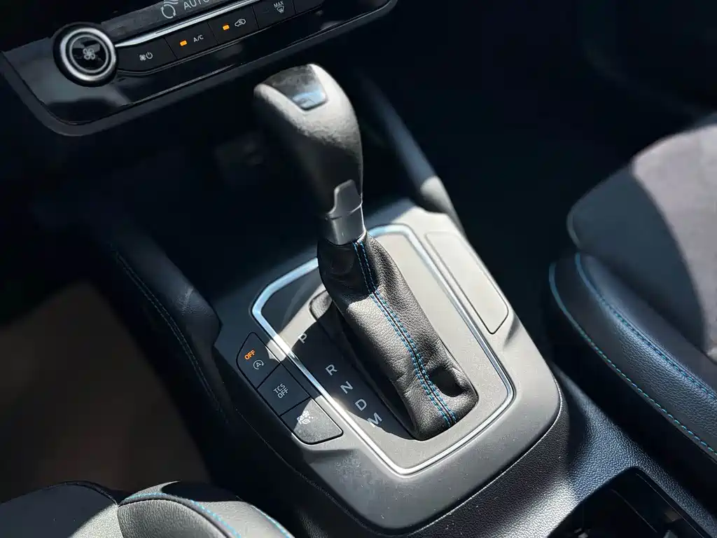 Ford Focus — миниатюра 25