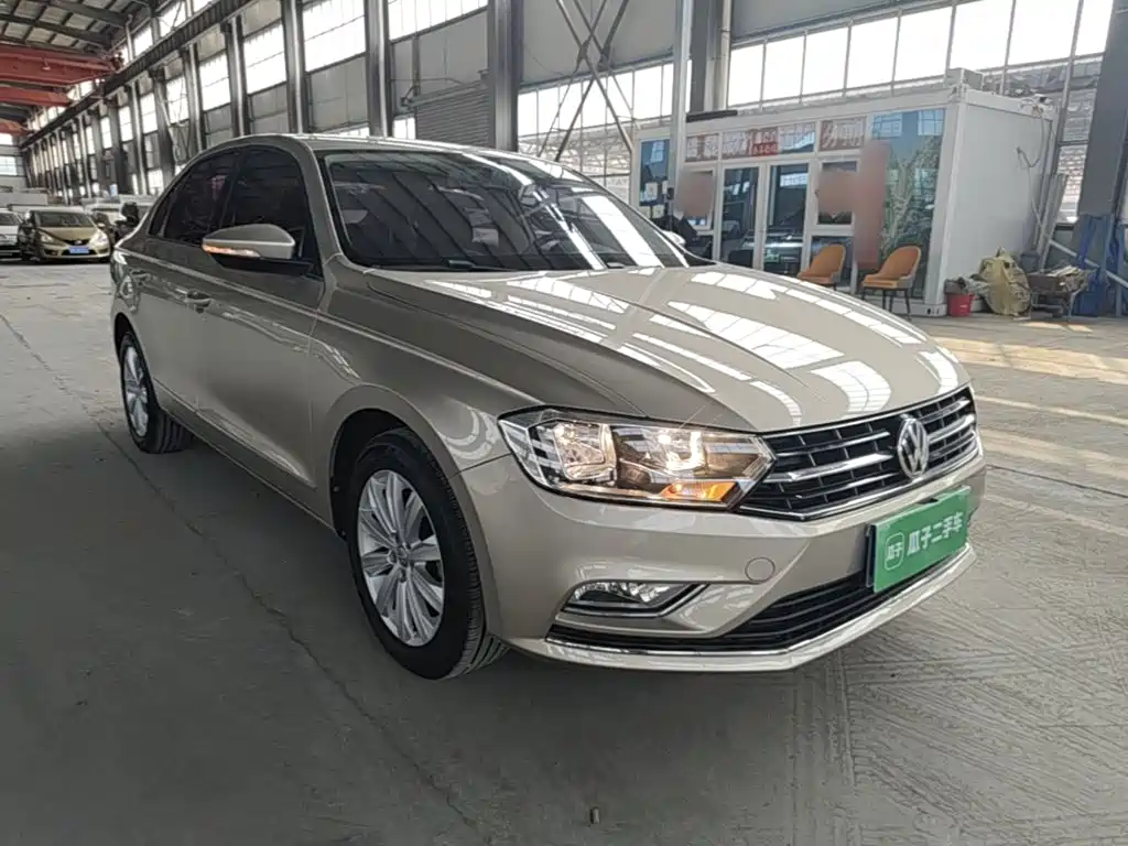 Volkswagen Bora — миниатюра 4