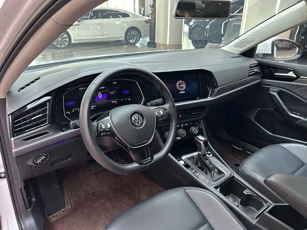 Volkswagen Sagitar — миниатюра 12