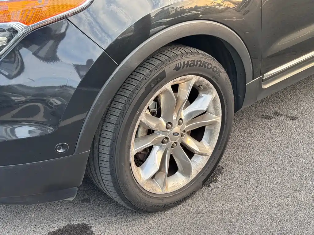 Ford Explorer (Import) — миниатюра 6