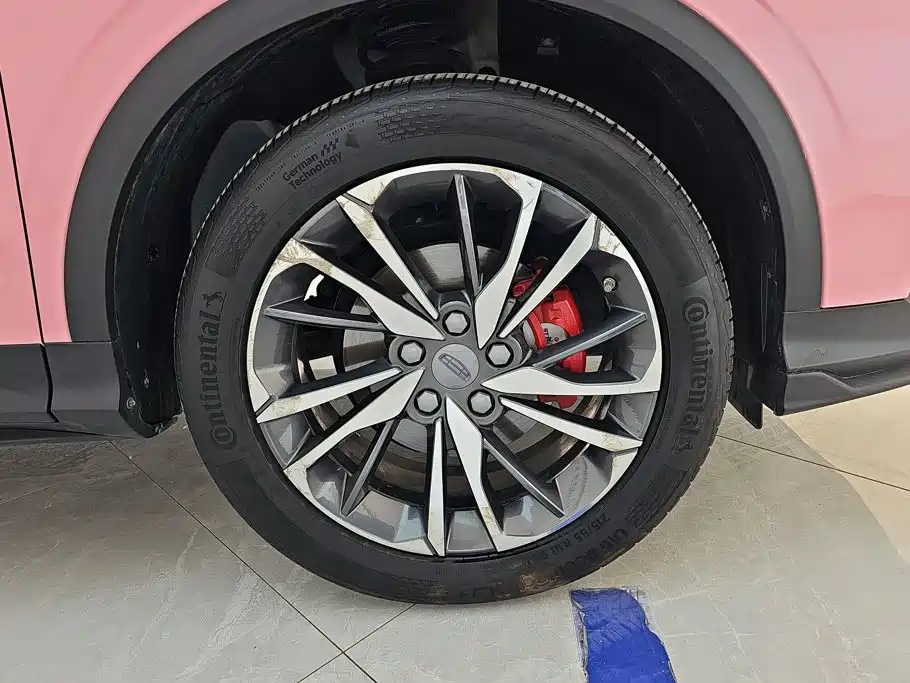Geely Binyue — миниатюра 6