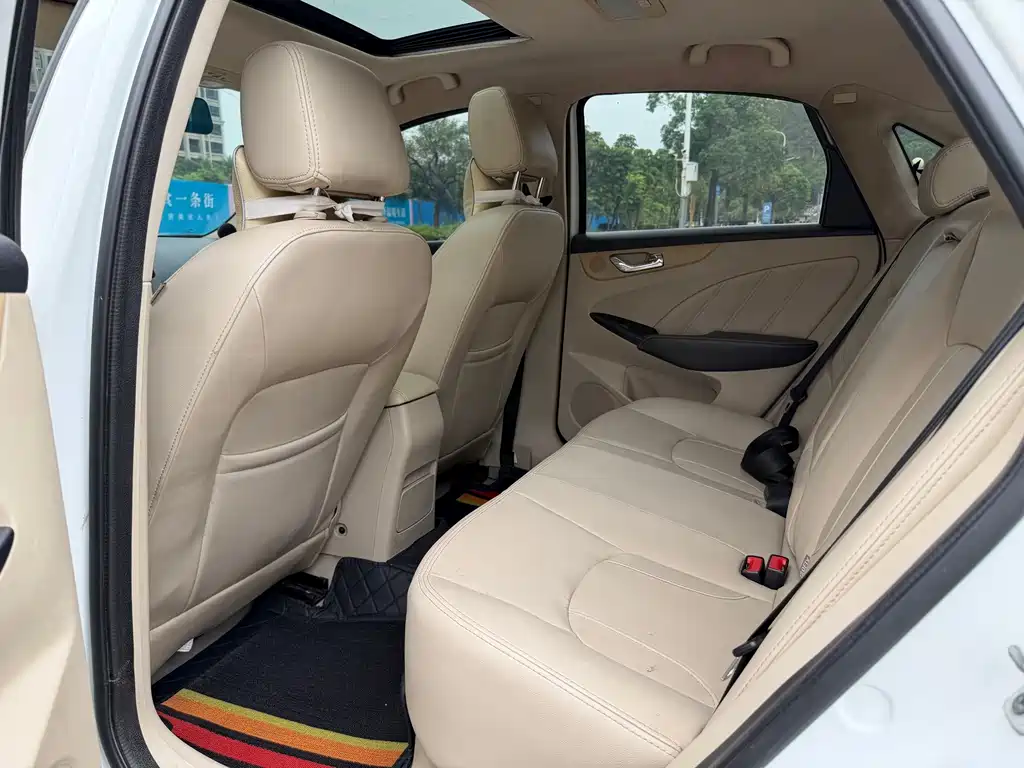 Chery Arrizo 7 — миниатюра 6