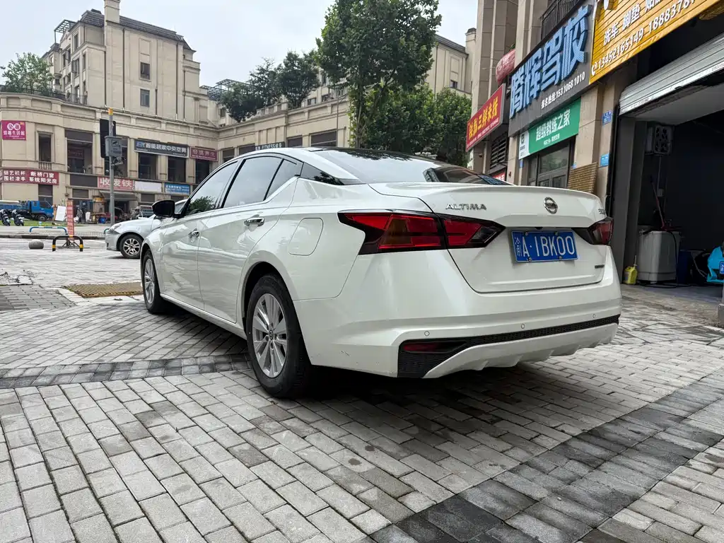 Nissan Altima 2020 2.0L XL Comfort