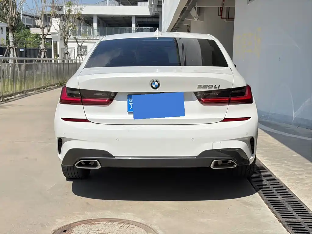BMW 3 Series — миниатюра 4