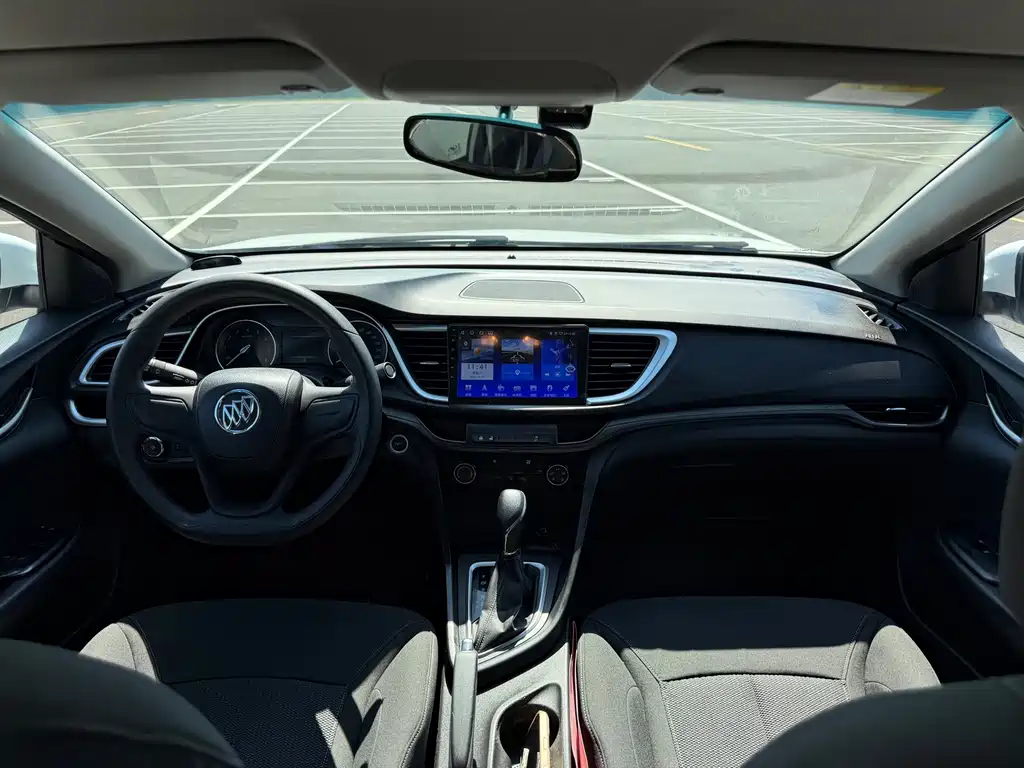 Buick Excelle — миниатюра 6