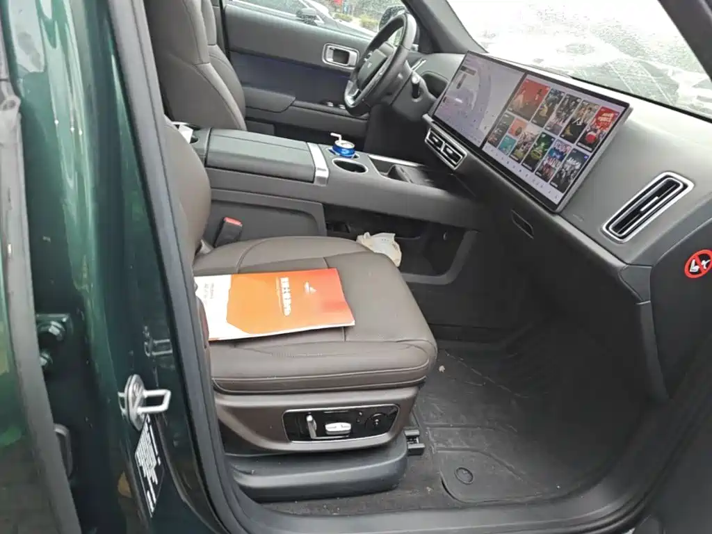 Li Auto Li L8 — миниатюра 25