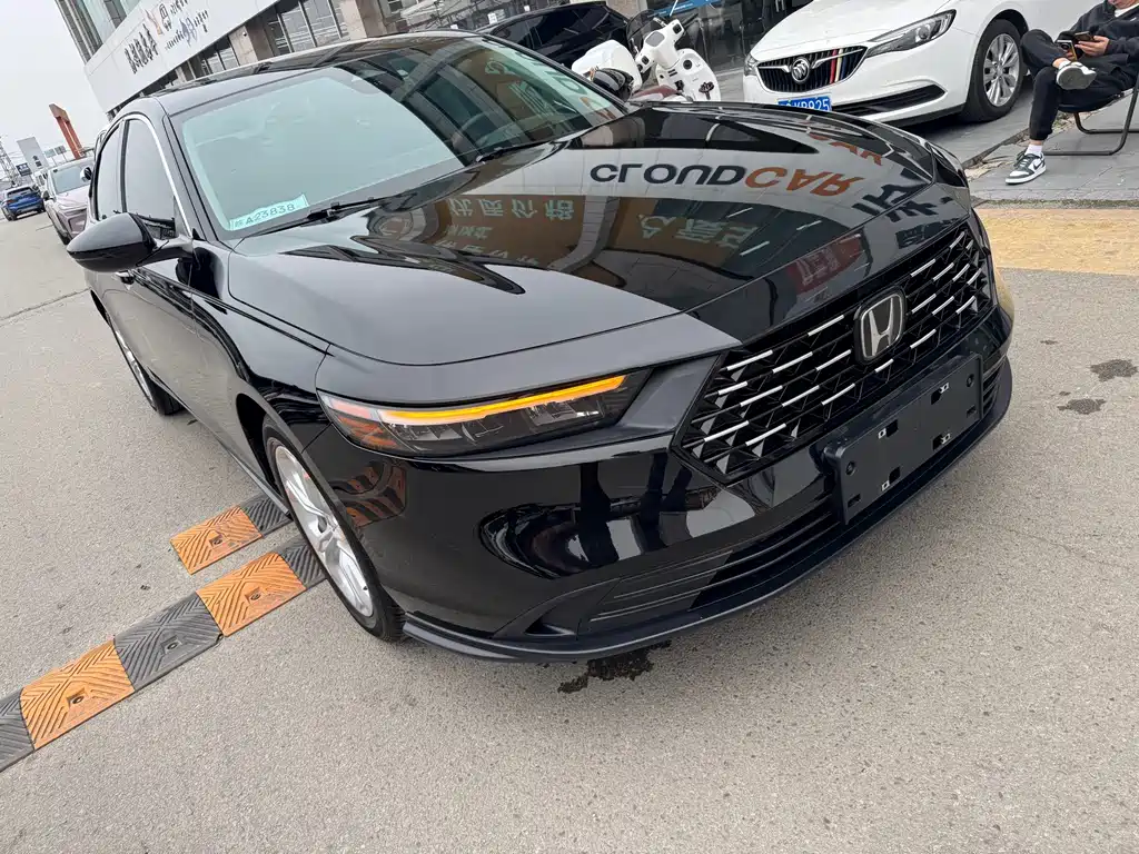 Honda Accord — миниатюра 3