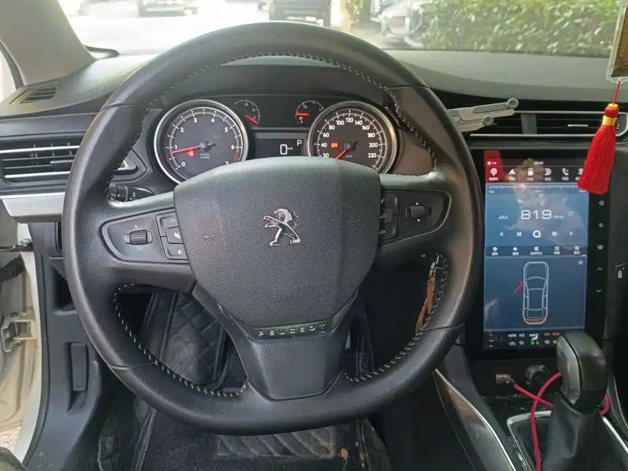 Peugeot 408 — миниатюра 15