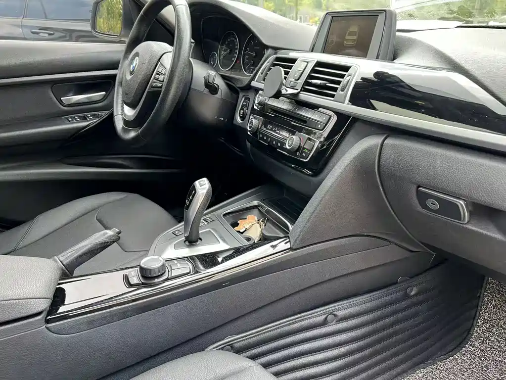 BMW 3 Series — миниатюра 16