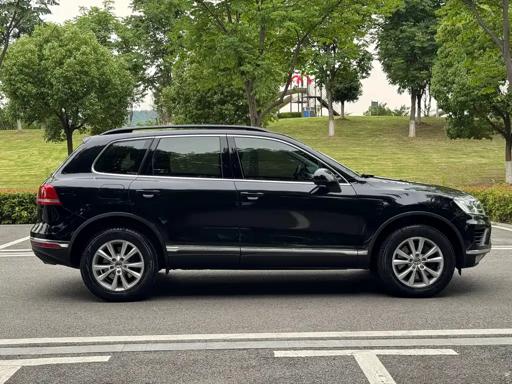 Volkswagen Touareg 2016 3.0TSI