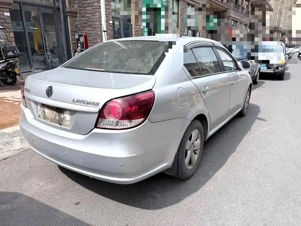 Volkswagen Lavida — миниатюра 7