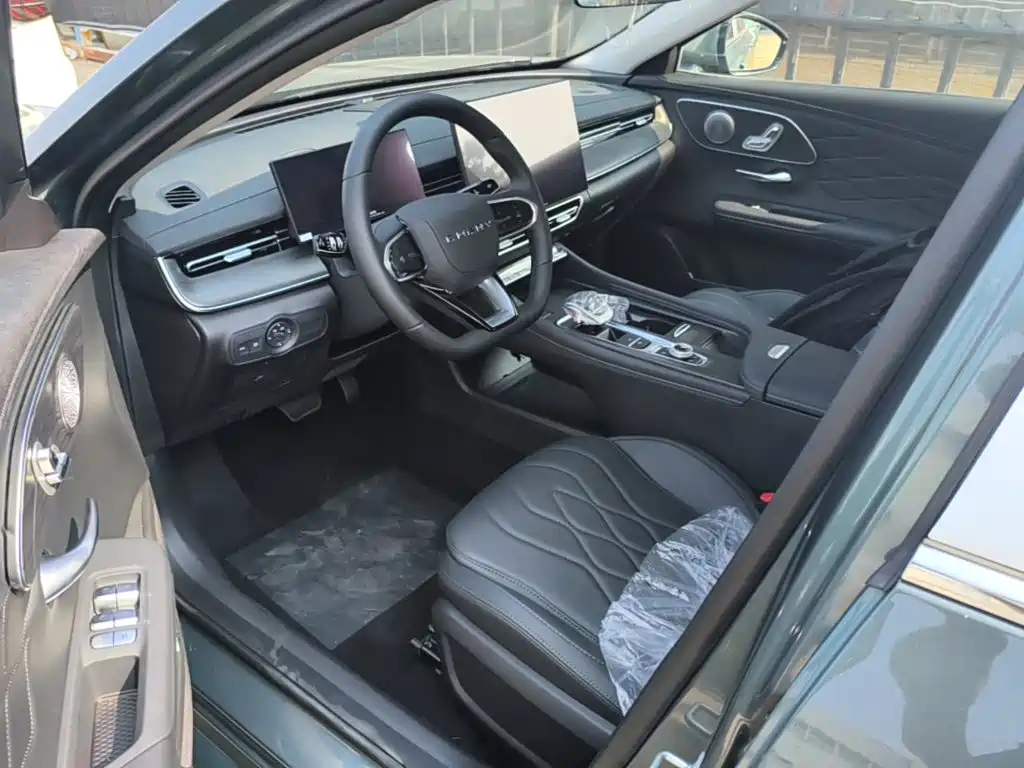 Chery Arrizo 8 PRO — миниатюра 15