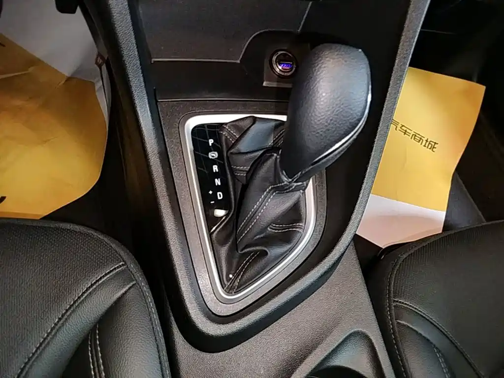 Buick Excelle — миниатюра 19