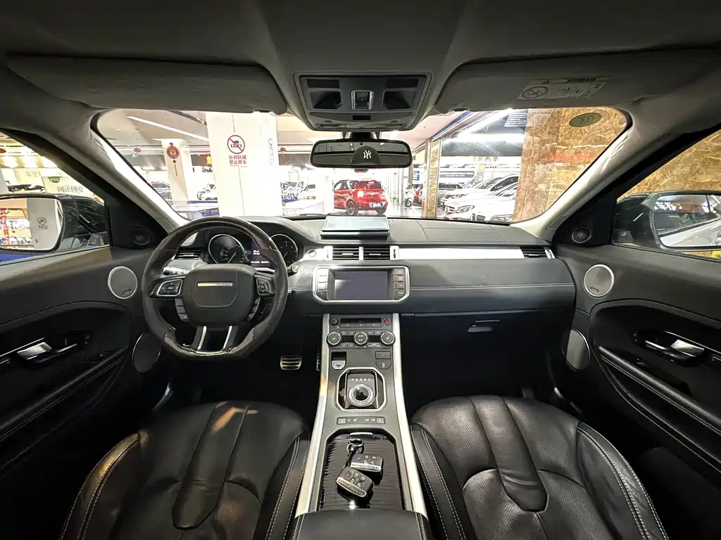 Land Rover Evoque (Import) — миниатюра 17