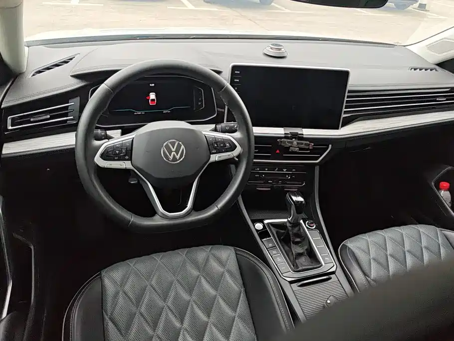 Volkswagen Sagitar — миниатюра 12