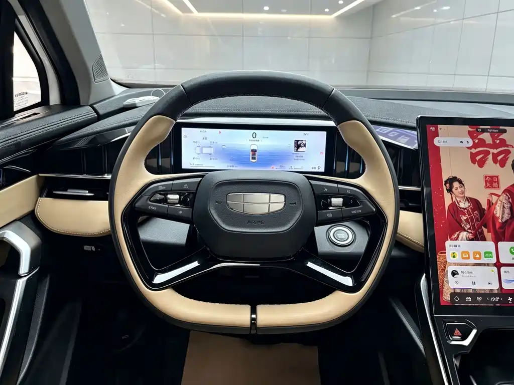 Geely Boyue L — миниатюра 14