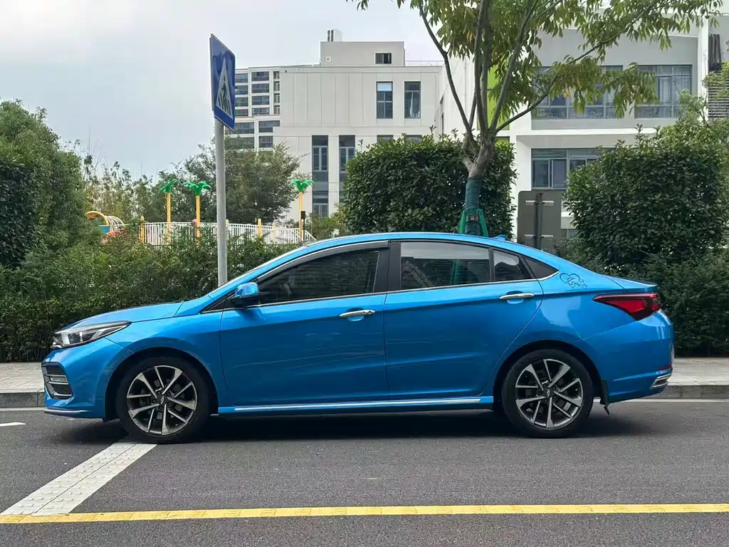 Chery Arrizo GX — миниатюра 10
