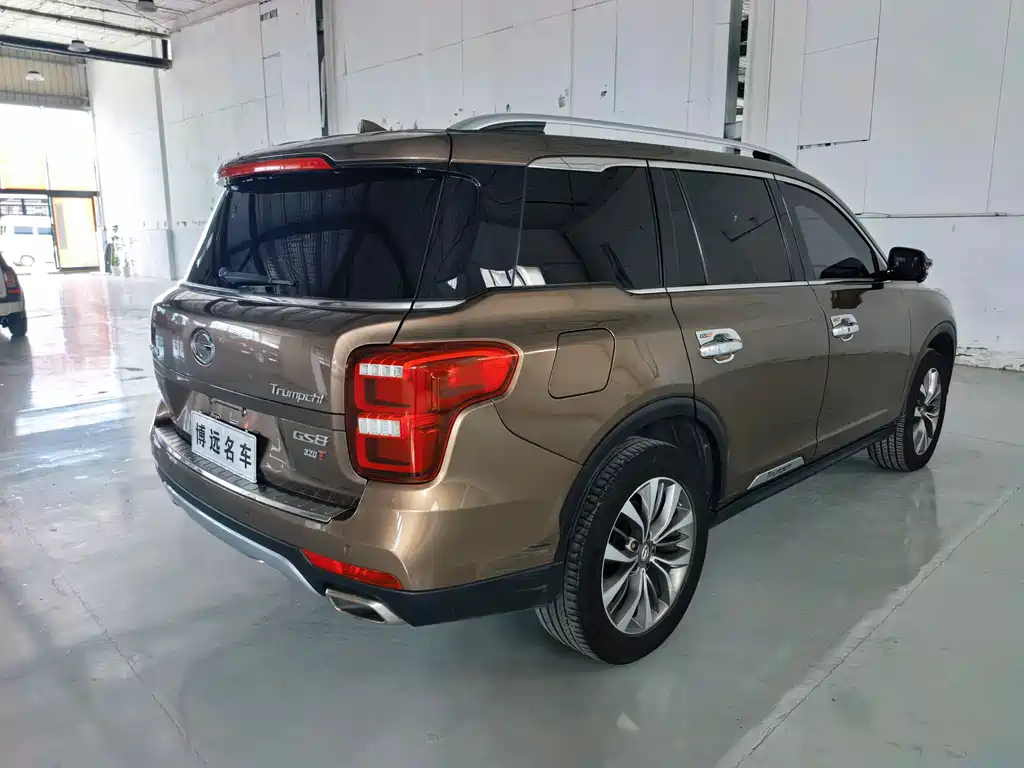 GAC GS8 2017 320T Luxury Smart Connect （ мест）