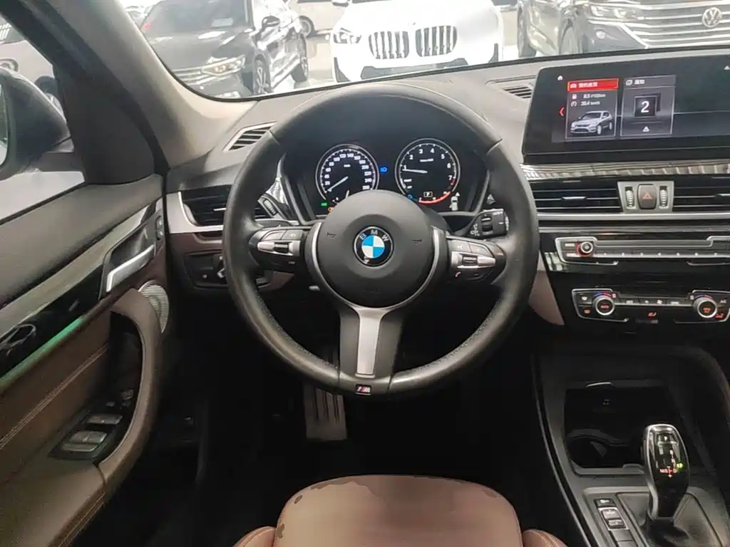 BMW X1 — миниатюра 11