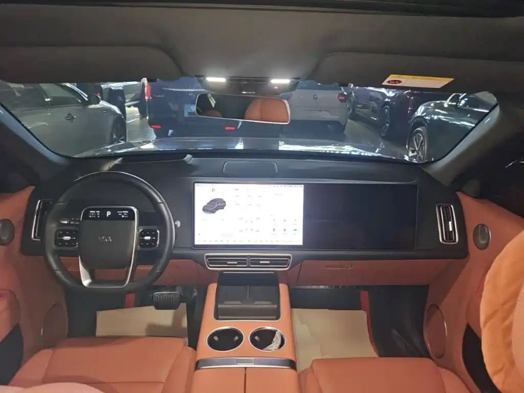 Li Auto Li L8 — миниатюра 10