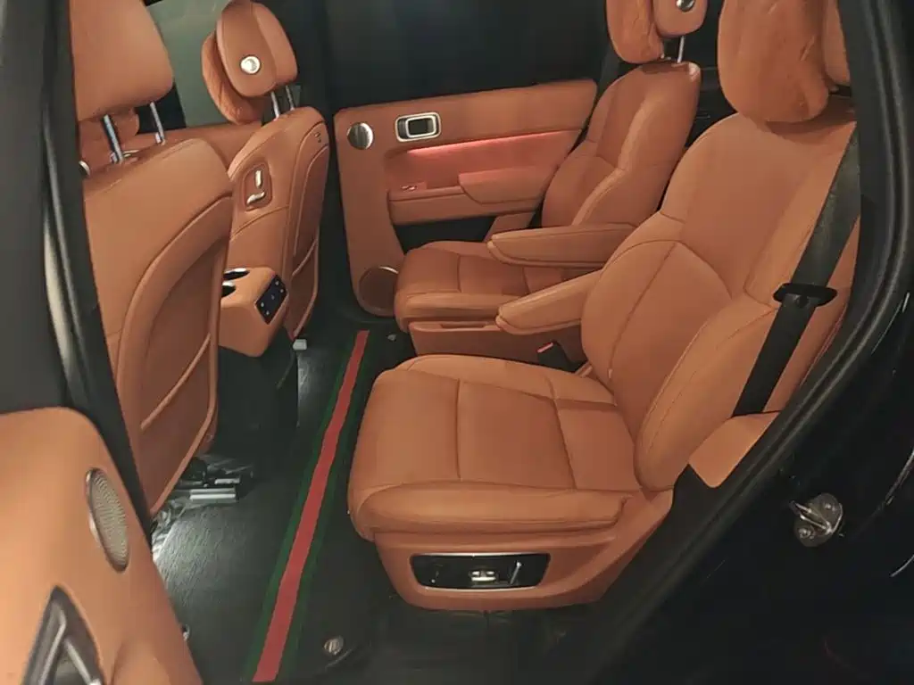 Li Auto Li L8 — миниатюра 17