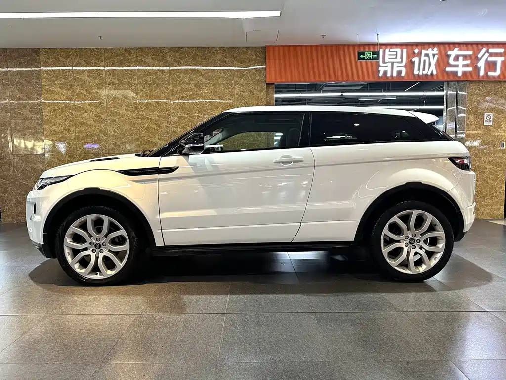 Land Rover Evoque (Import) — миниатюра 4