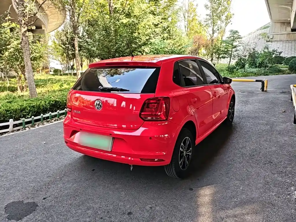 Volkswagen Polo — миниатюра 7