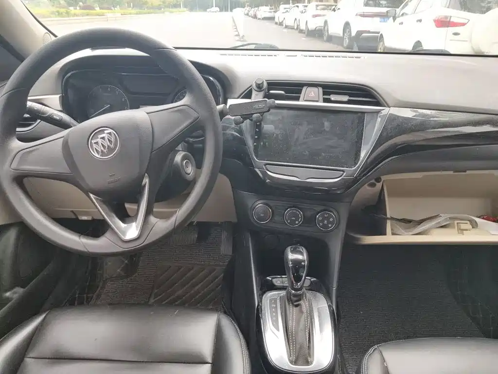 Buick Excelle — миниатюра 6
