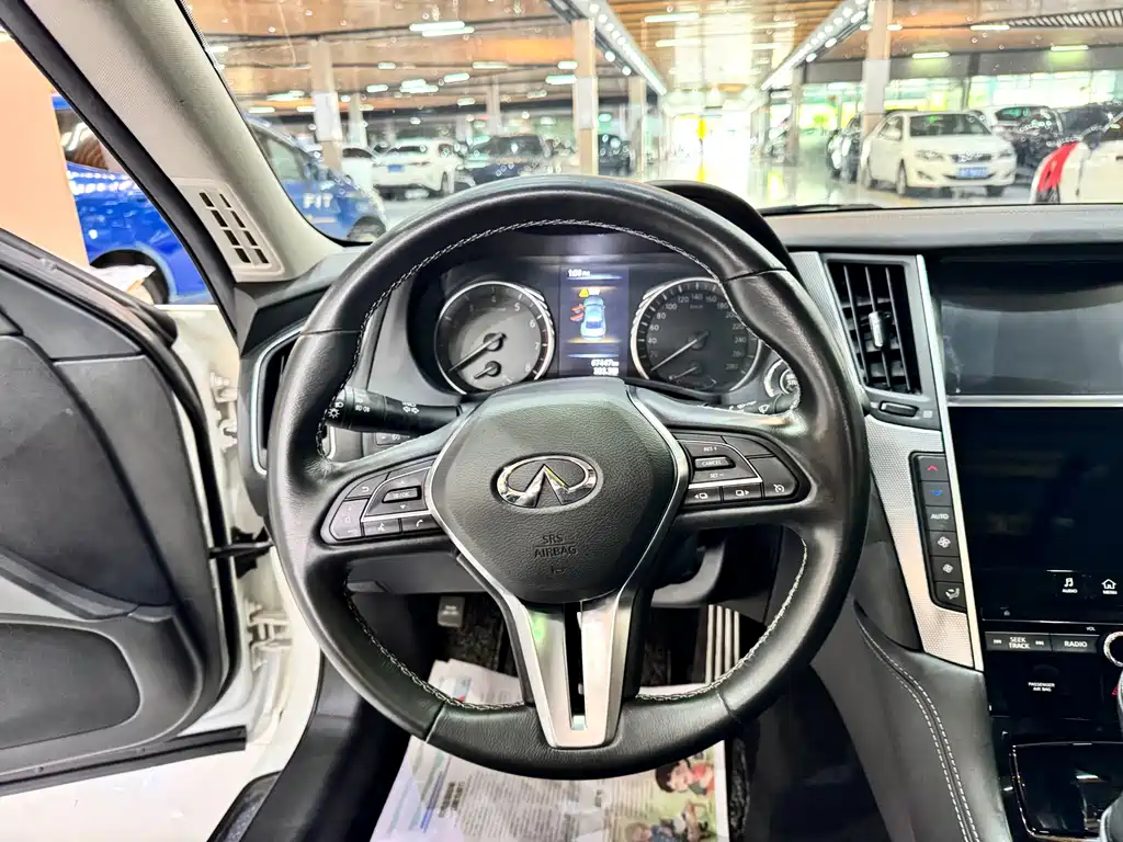 Infiniti Q50L — миниатюра 11