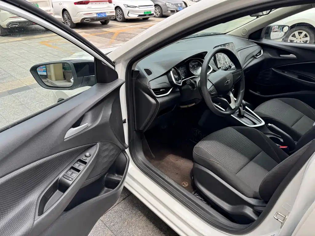 Chevrolet Cavalier 2020 Redline 325T AT