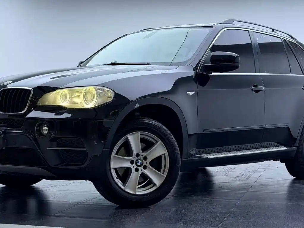BMW X5 (Import) — миниатюра 2