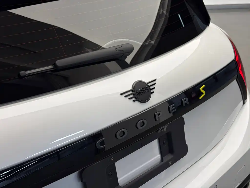 MINI MINI COOPER EV — миниатюра 18
