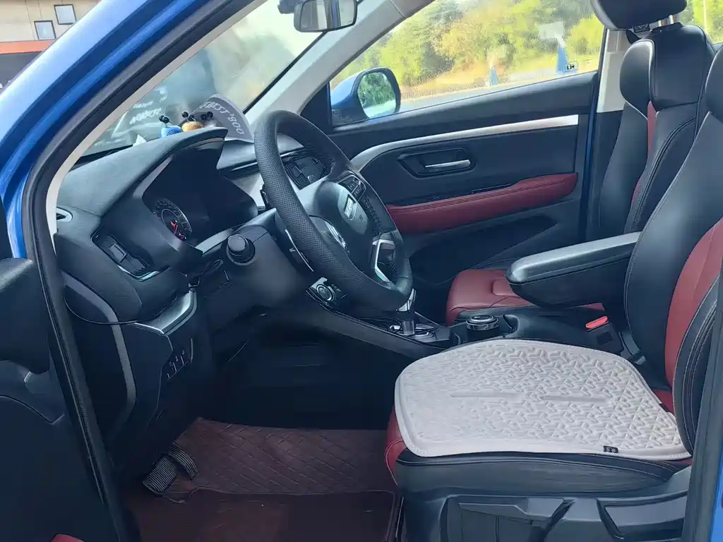 Haval H2s — миниатюра 6