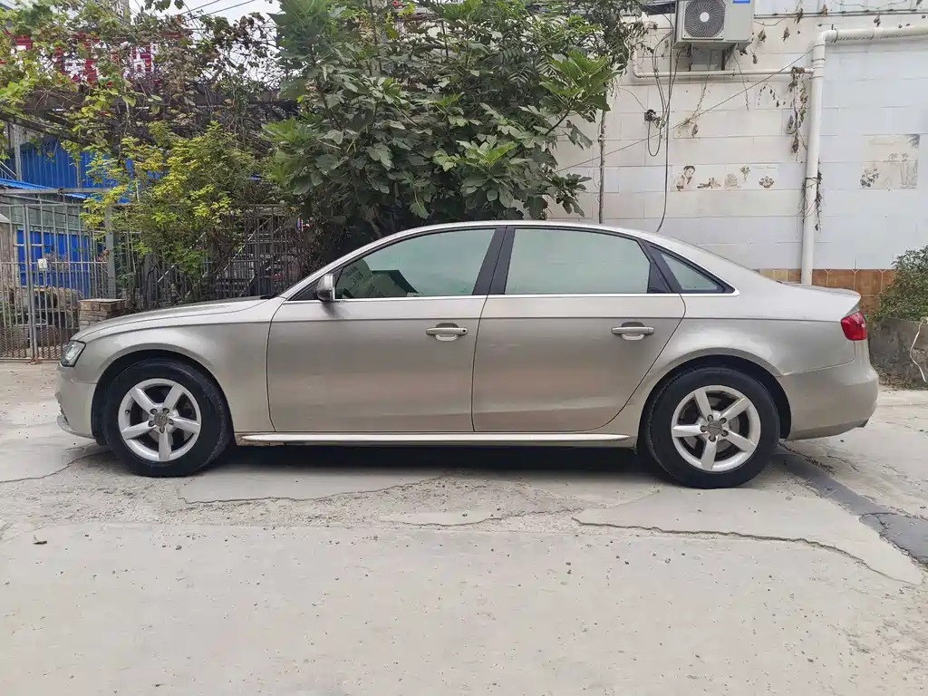 Audi A4L — миниатюра 11