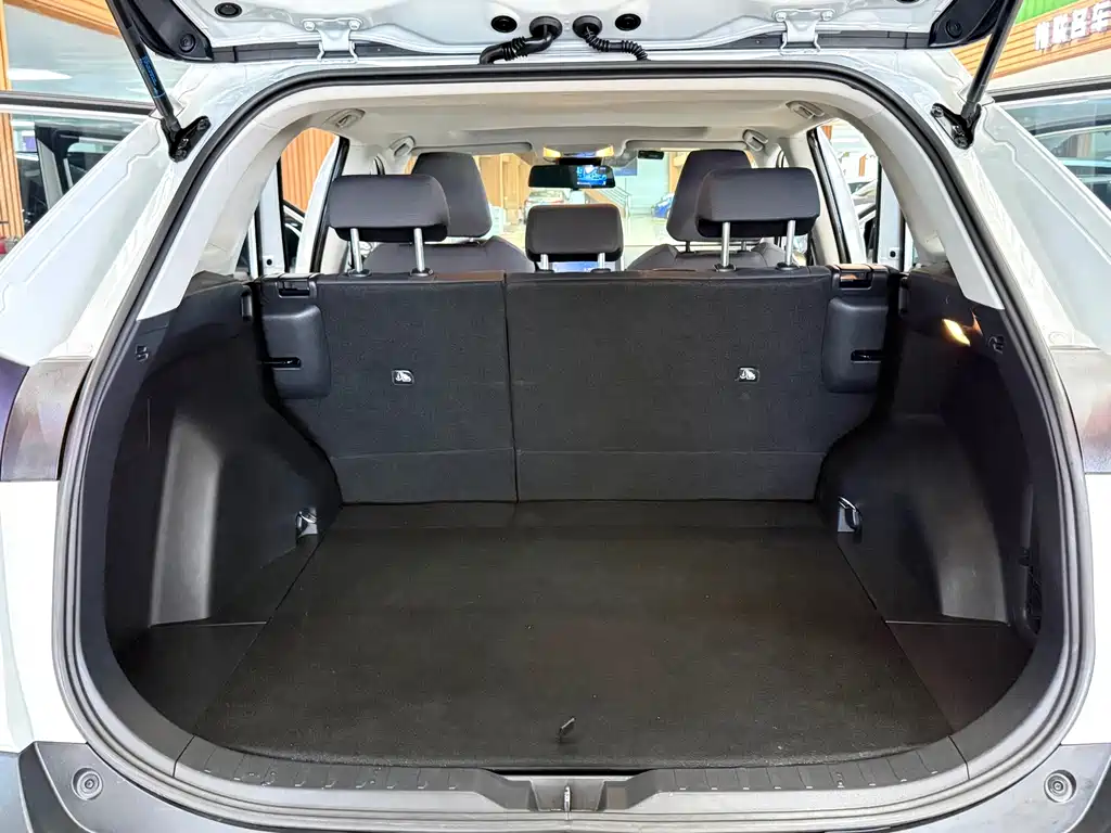 Toyota RAV4 — миниатюра 29