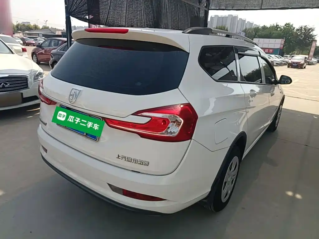 Baojun 310W — миниатюра 7