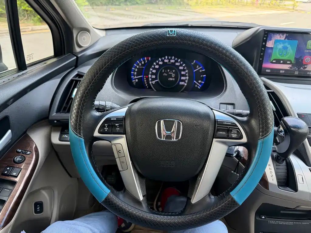 Honda Odyssey — миниатюра 10