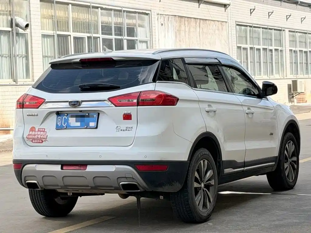 Geely Boyue — миниатюра 7