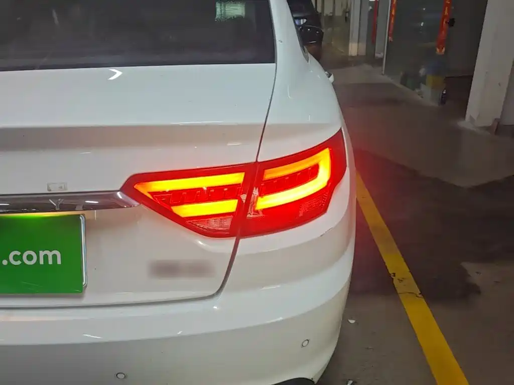 Geely Emgrand GL — миниатюра 8